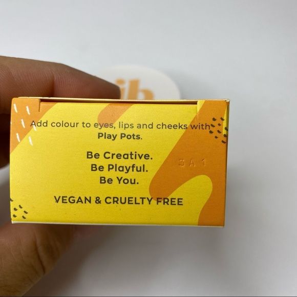 Jecca Blac Play Pot Cream Pigment In Gold Touch - Picture 4 of 7